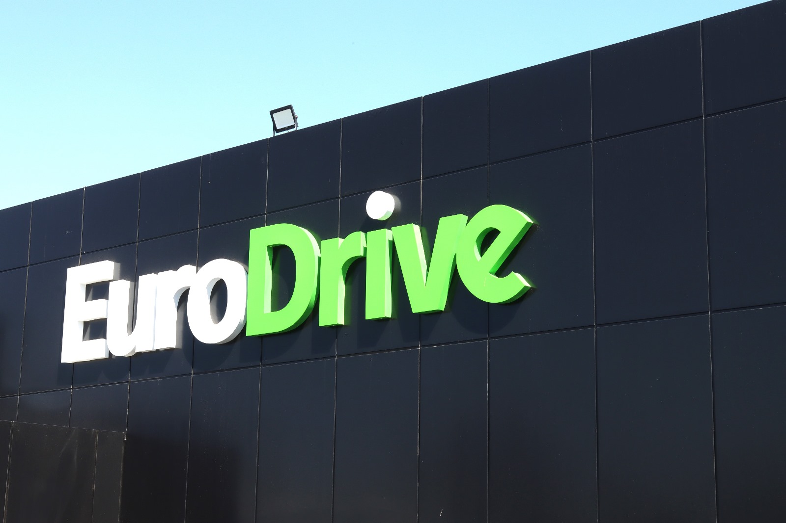 WhatsApp Image 2025-04-22 at 21.29.08 (1)